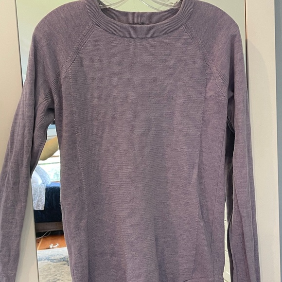 Lululemon sweater - Picture 1 of 3